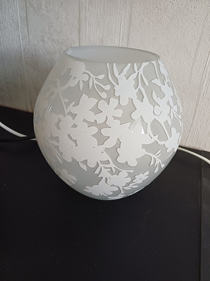 Ikea pöytävalaisin