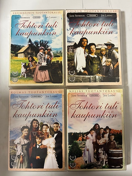 Tohtori tuli kaupunkiin - DVD-boksisarja, kaudet 1-4