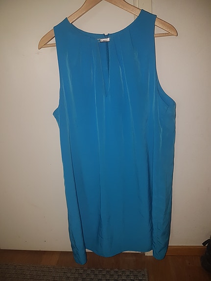 Sininen hihaton mekko S/M