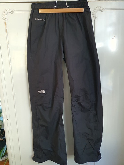 The North Face HyVent kuorihousut S musta