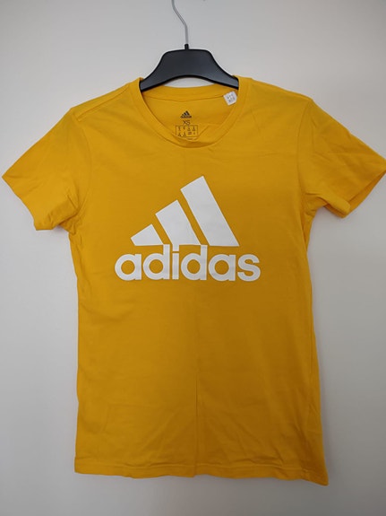 Adidas t-paita XS