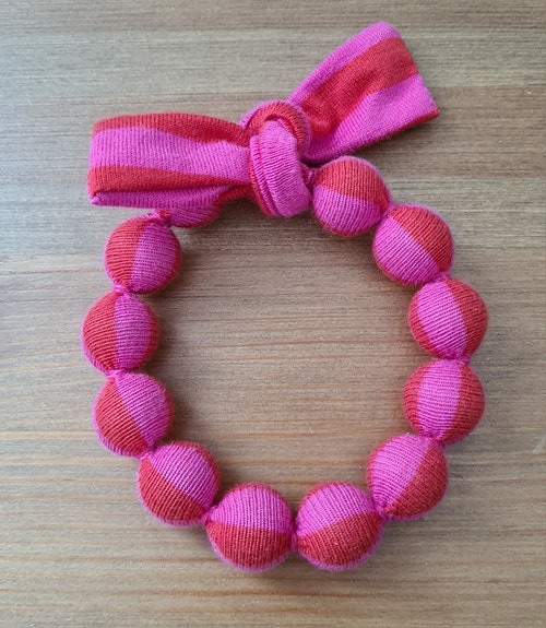 Marimekko rannekoru Saaga