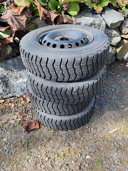 Opel Kadett '87 renkaat 4kpl x2