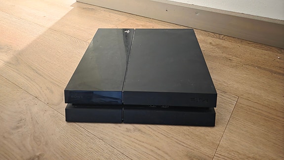 Playstation 4 5.05 Firmwarella