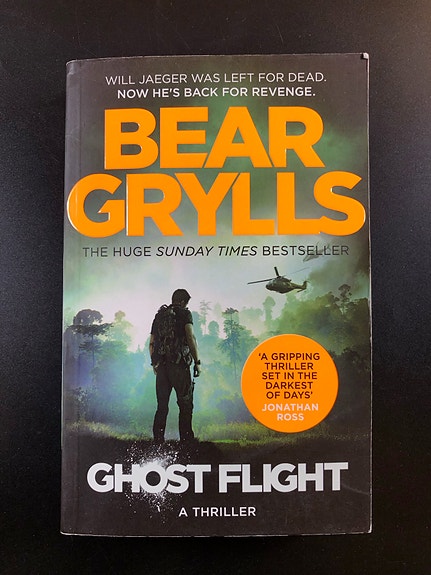 Ghost Flight by Bear Grylls (Book in English)