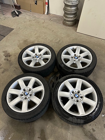 Bmw 17” kesärenkaat vanteilla