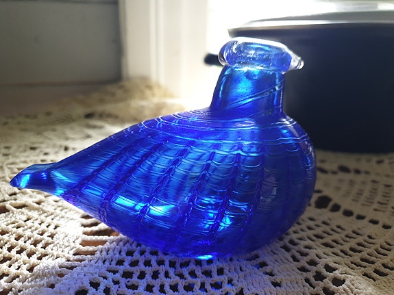 Sininen iittala lasilintu