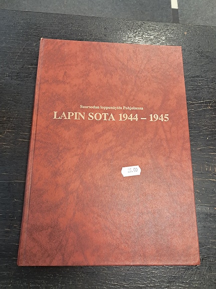 Suursodan loppunäytös Pohjoisessa Lapin sota 1944–1945 -kirja