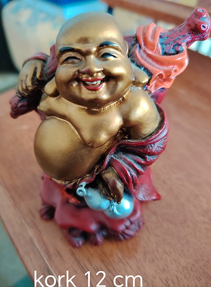 Naurava Buddha-patsas