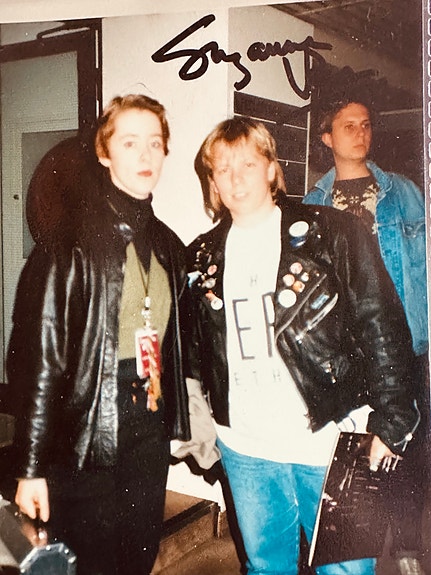 Suzanne Vega nimikirjoitus