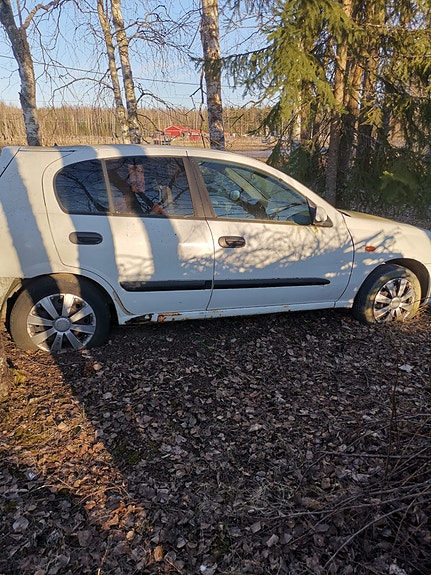 Nissan henkilöauton osat