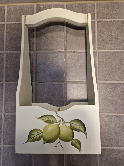 Puinen viinipulloteline kahdelle pullolle
