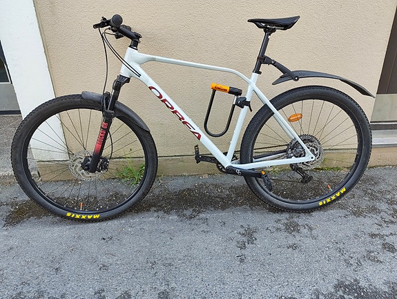 Orbea maastopyörä 29" XL, miesten, valkoinen