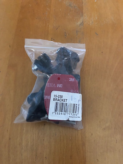 CAVO Kypäräkiinnike multisport-valaisimelle (Helmet Bracket / Strap mount)