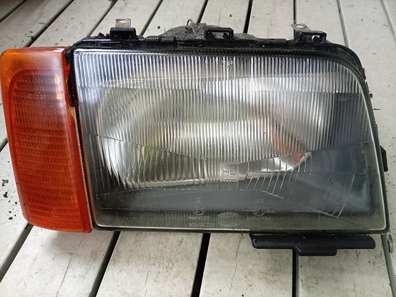 Opel Ascona C vänkärin etuvalo