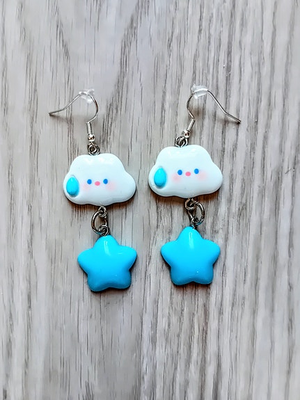 Pilvi tähti korvakorut