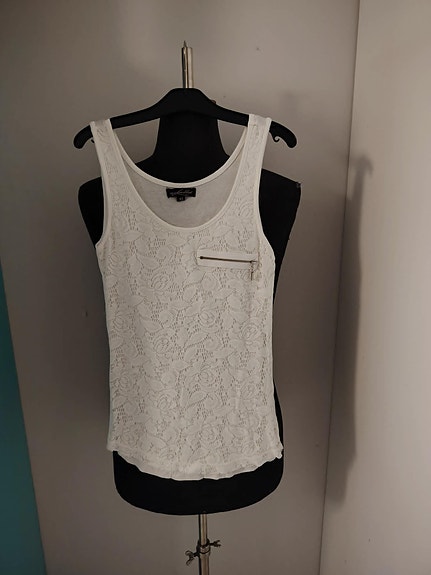 Rosebullet valkoinen pitsitoppi XS