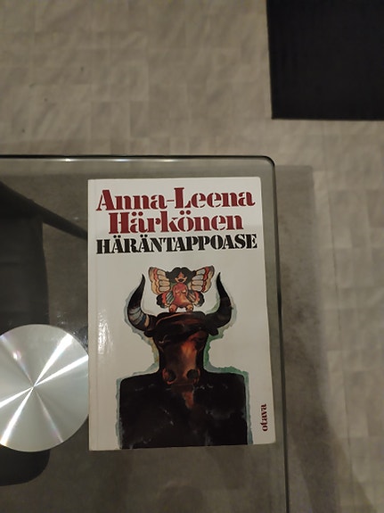 Häräntappoase Kirja