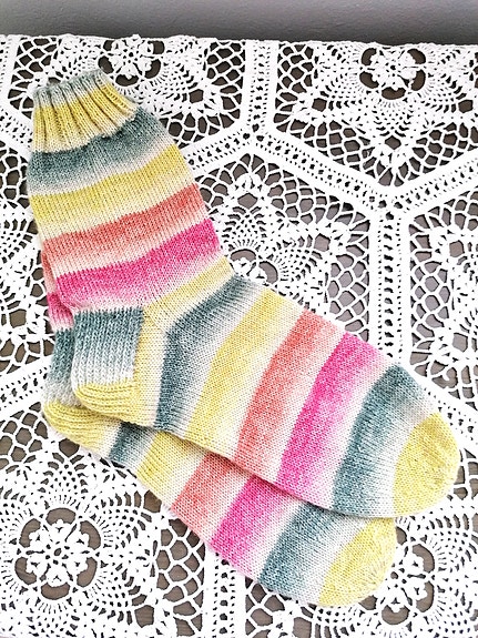 Ihanat villasukat Katie Äiti Socks  koko 38