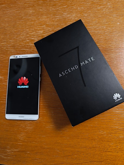 Huawei Ascend mate 7 älypuhelin