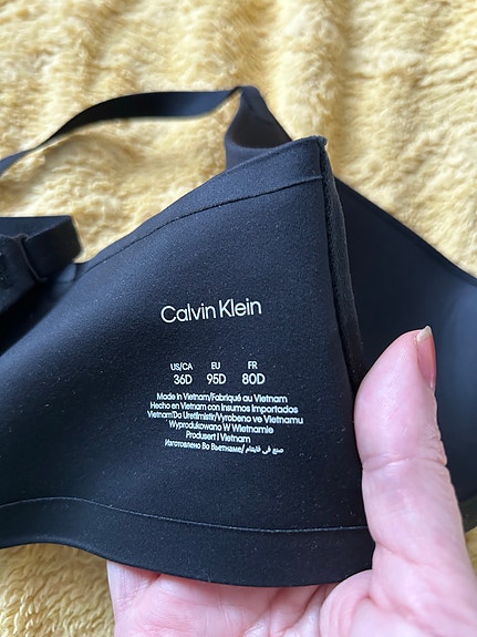 Calvin Klein UUDET rintaliivit. Koko 80 D