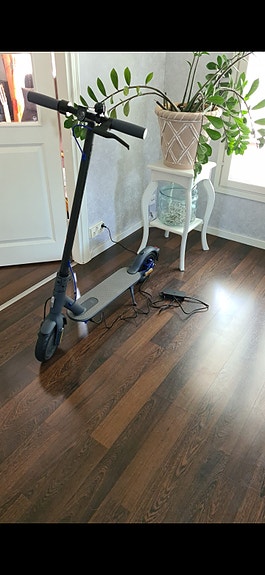 Xiaomi Mi Electric Scooter 3. Sähköpotkulauta