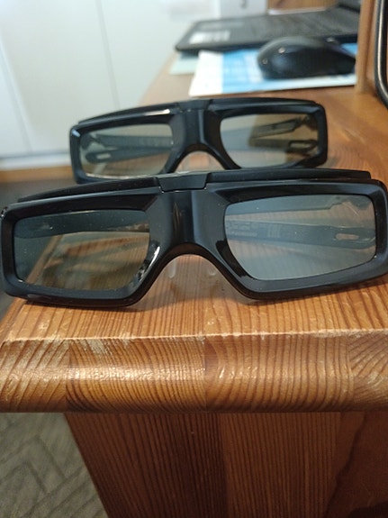 Sony 3D-lasit televisiolle
