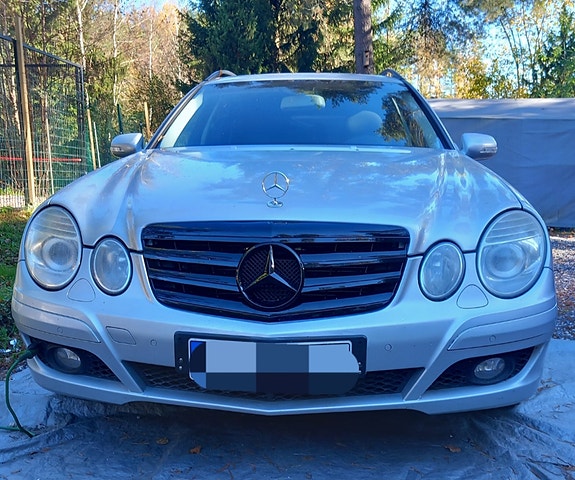 Mercedes-Benz W 211 facelift maski, alkuperäinen keulatähti