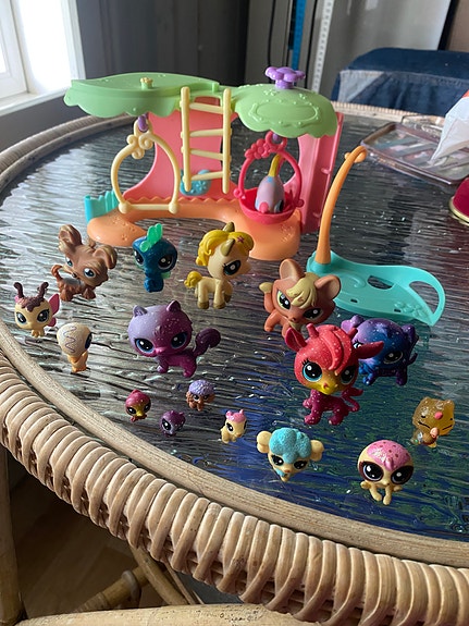 Little pet shop figureja