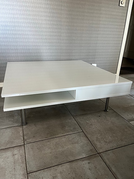Ikea sohvapöytä