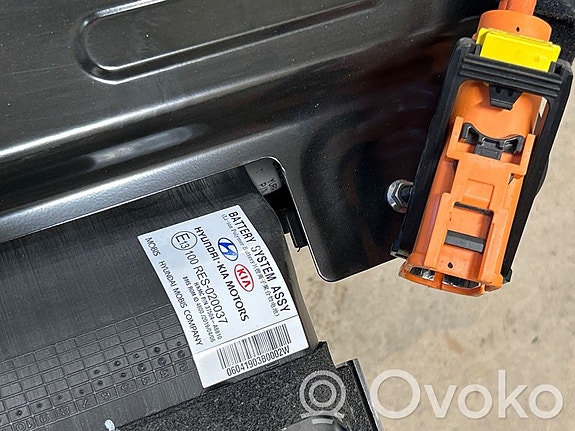 Kia optima phev "plug in hybrid"  hybridiakku