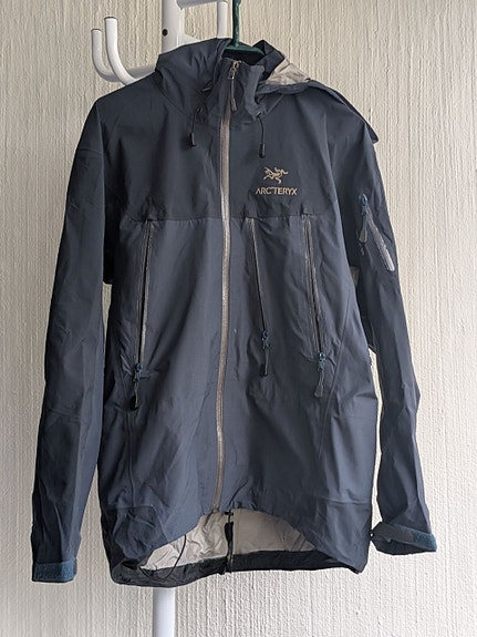 Arc'Teryx GoreTex Pro Shell Theta AR M
