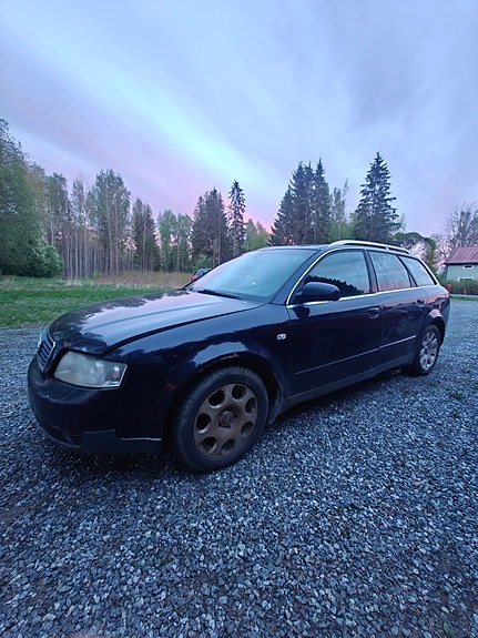 Audi A4 B6 2.0 osia