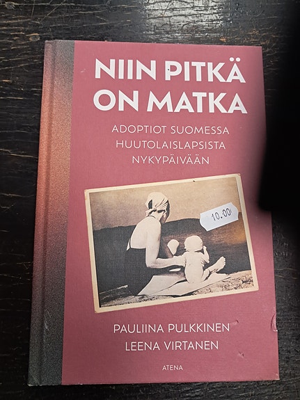 Niin pitkä on matka -kirja