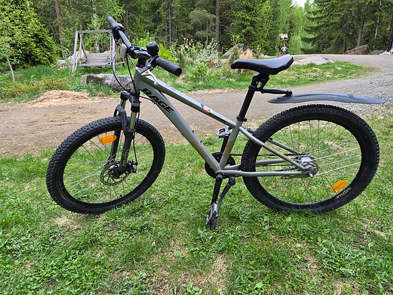 Madison Rage 24