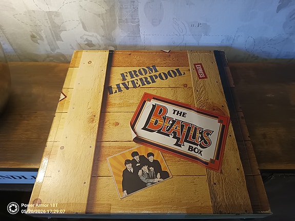 The Beatles 8lp box - From Liverpool
