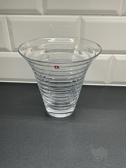 Iittala lasimaljakko kirkas, Aino Aalto