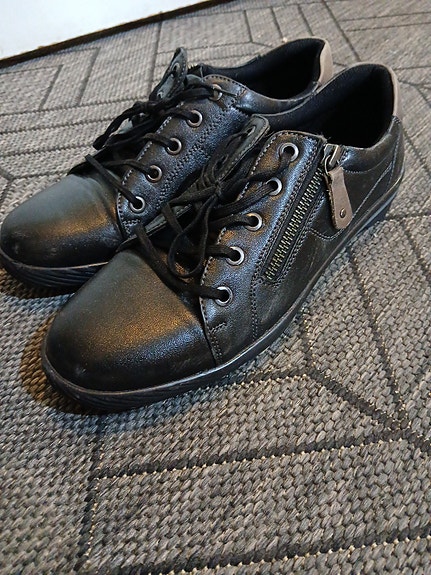 Kävelykengät 39