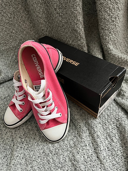 Suloiset pinkit Converse-tennarit