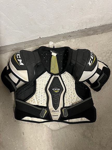 CCM Tacks 4052 jääkiekko hartiasuojat SR Small