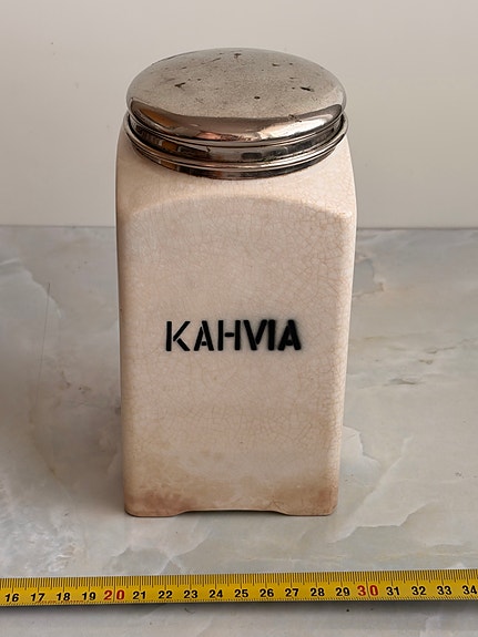 Vanha kahviastia