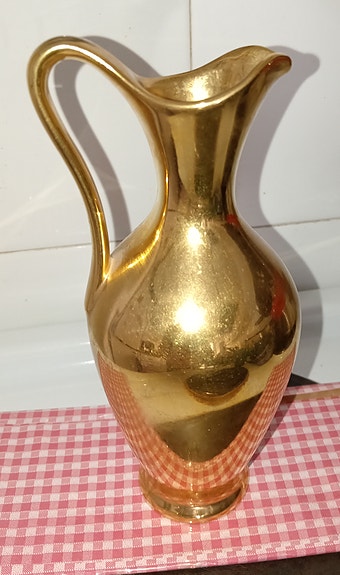 Vanha Royal Winton kannu, posliinia