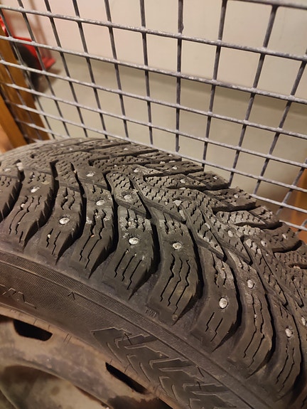 Talvirengassarja 195/65R15