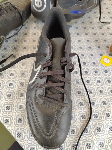 Nike Tiempo jalkapallokengät nappikset 41