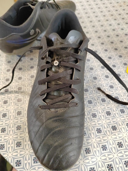 Nike Tiempo jalkapallokengät nappikset 41