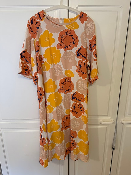 Marimekko mekko koko 46 kuin uusi
