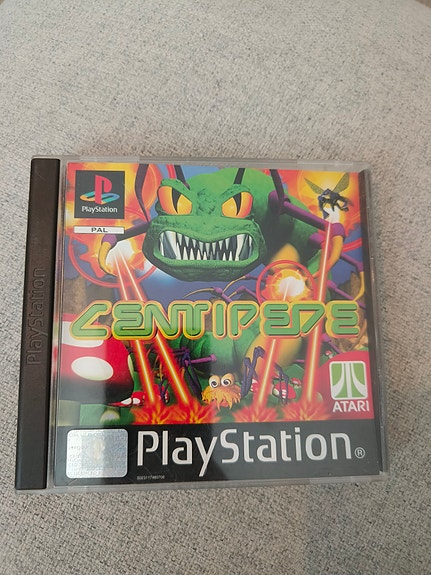 PlayStation Centipede peli PS1