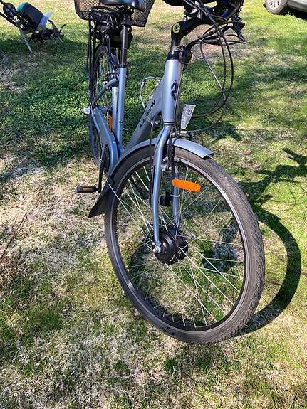 Madison Modena E-Bike 28" sähköpyörä (etuveto)
