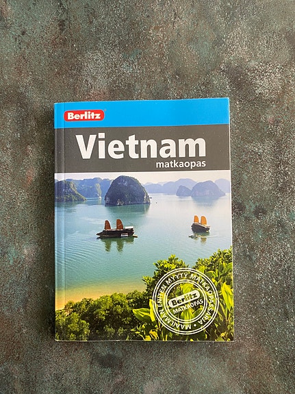 Berlitz Vietnam matkaopas kirja