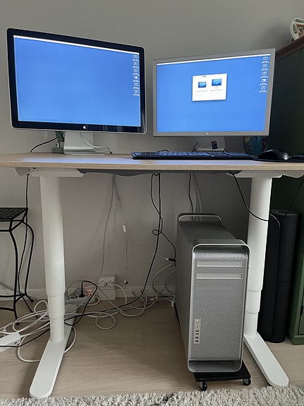 Mac Pro 12-Core / 64GB / RX 580 8GB + 2x Apple Cinema Display